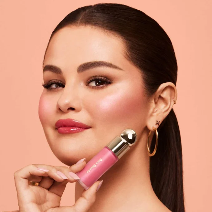 Rare Beauty | Selena Gomez | Soft Pinch Liquid Blush - Image 2